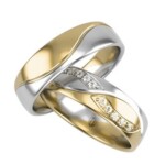 Obrączki złote grawerowane