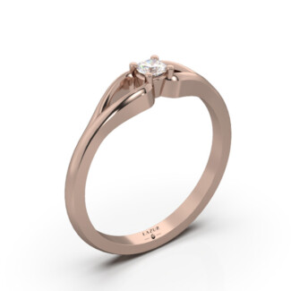 Złoty pierścionek z diamentem